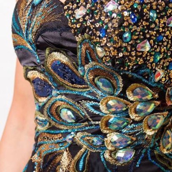 Prom Dress - Picture 4 of 4